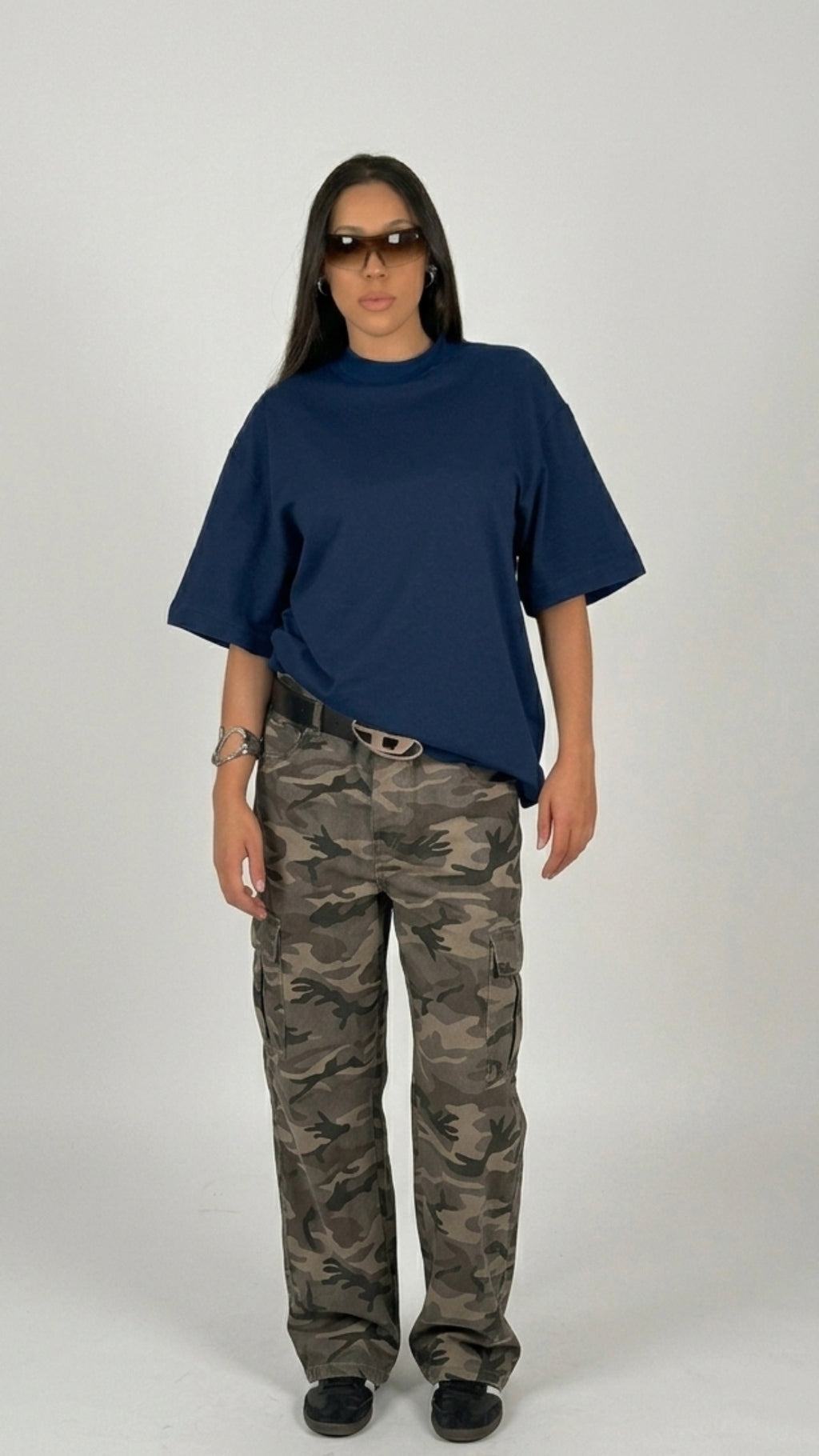 تيشيرت Fawz المميز - قصة Oversize مريحة